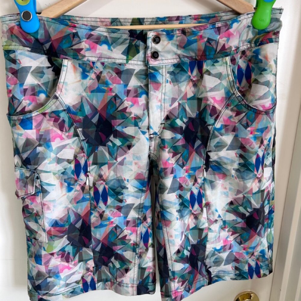 Shredly MTB Mountain Biking Shorts Womens 16 JTR Multicolor Made in USA